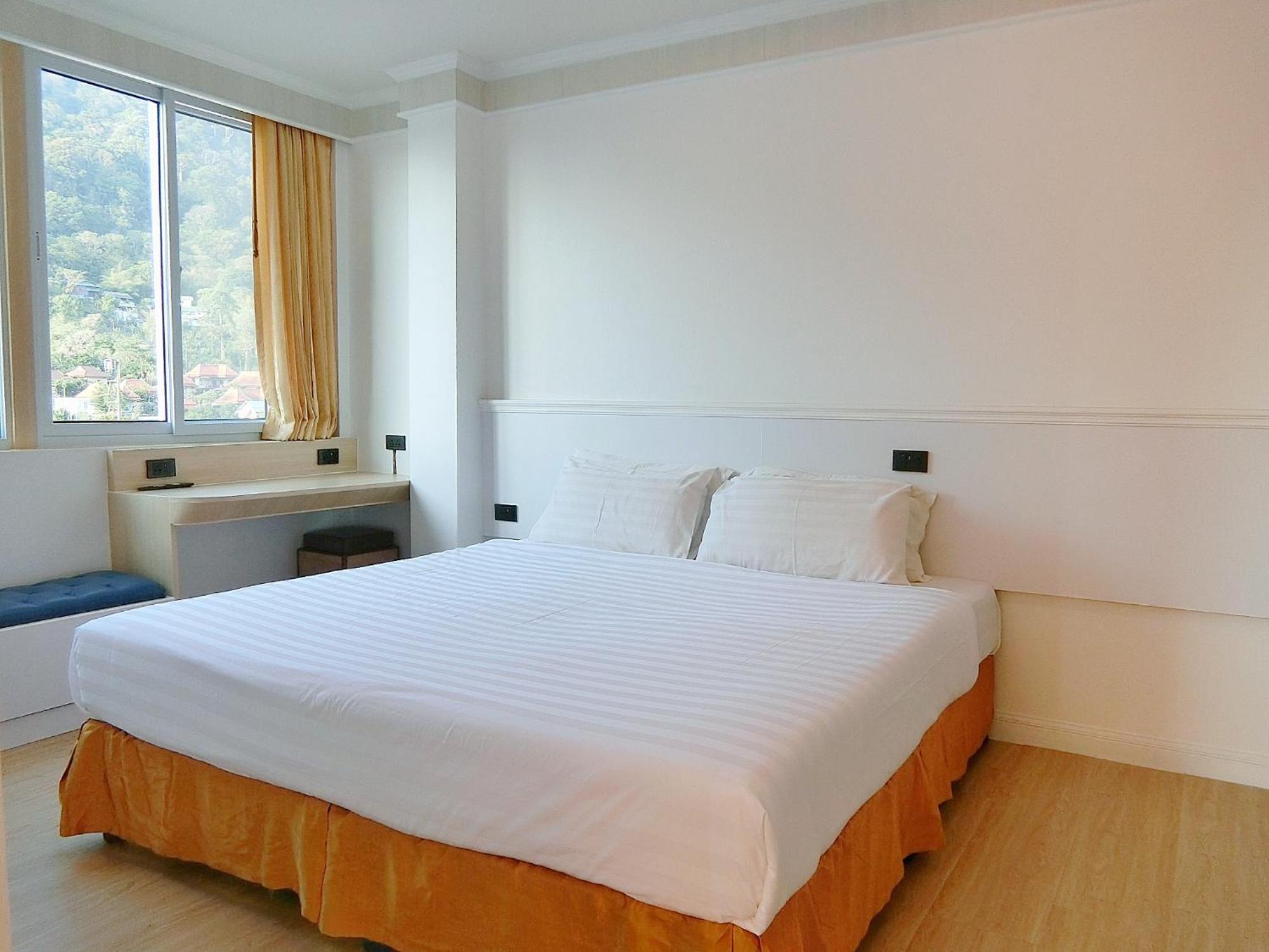 Sira Boutique Residence - Newly Renovated Patong Екстериор снимка