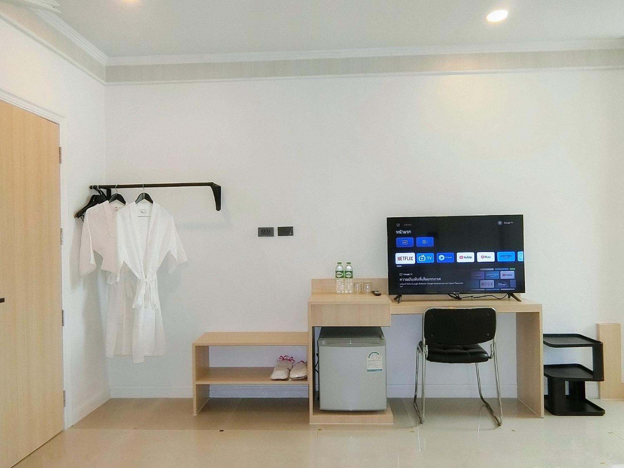 Sira Boutique Residence - Newly Renovated Patong Екстериор снимка