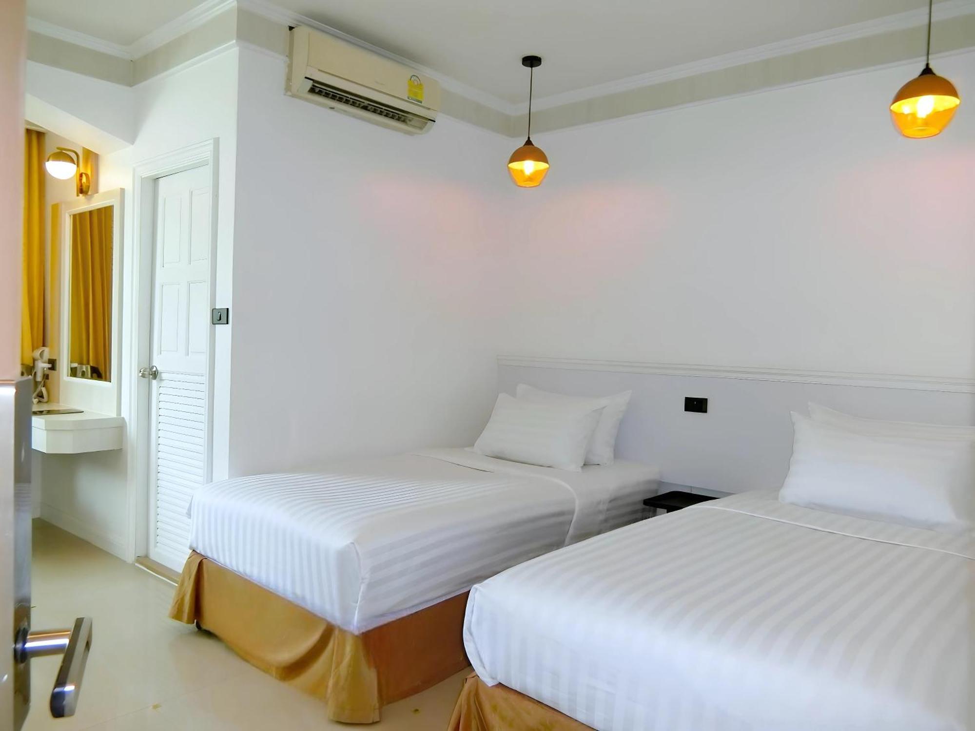 Sira Boutique Residence - Newly Renovated Patong Екстериор снимка