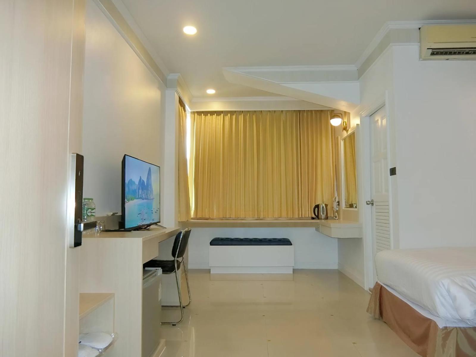 Sira Boutique Residence - Newly Renovated Patong Екстериор снимка