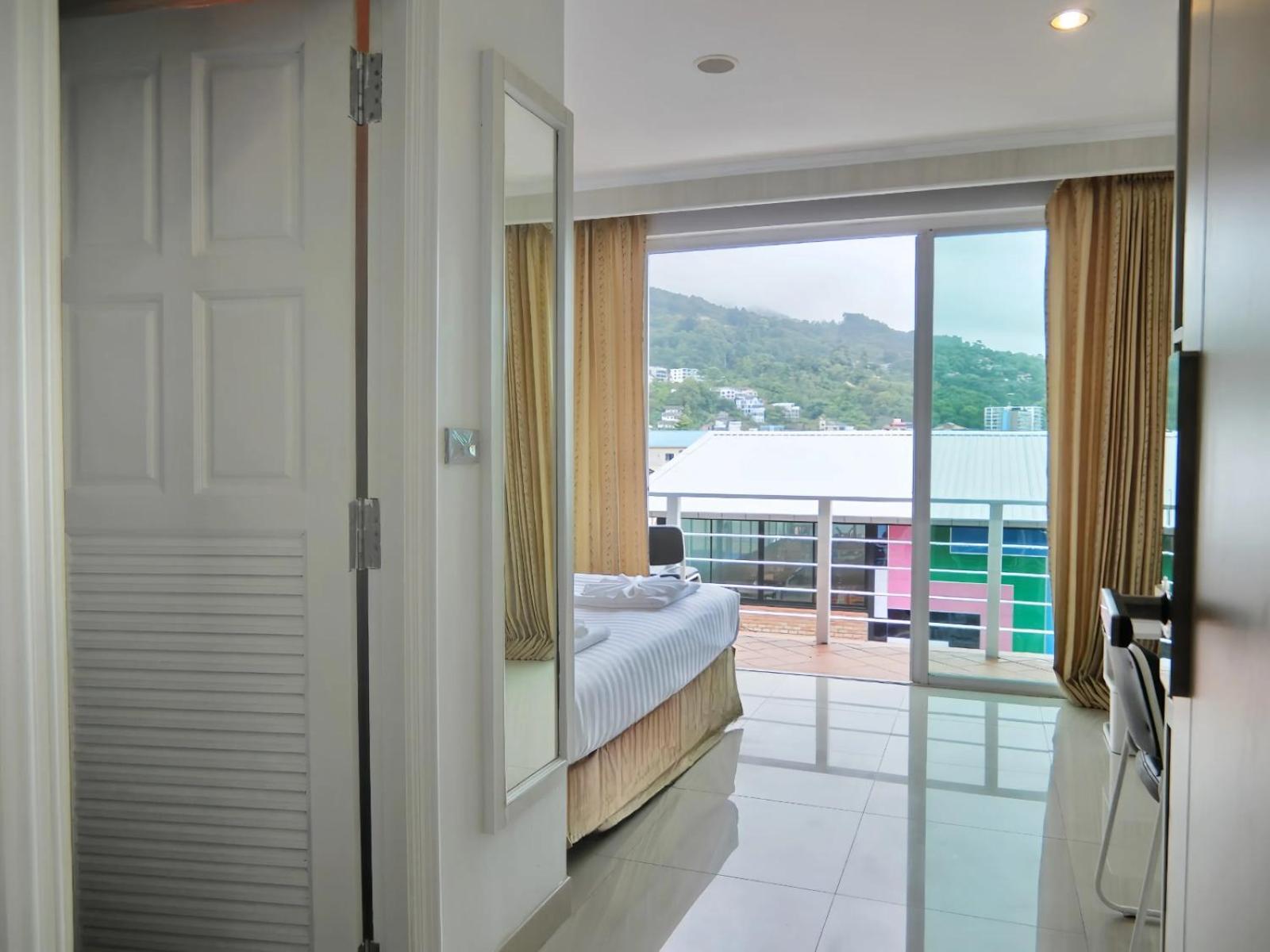 Sira Boutique Residence - Newly Renovated Patong Екстериор снимка