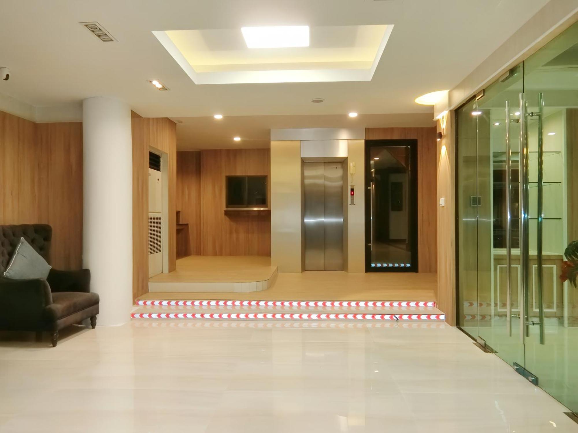 Sira Boutique Residence - Newly Renovated Patong Екстериор снимка