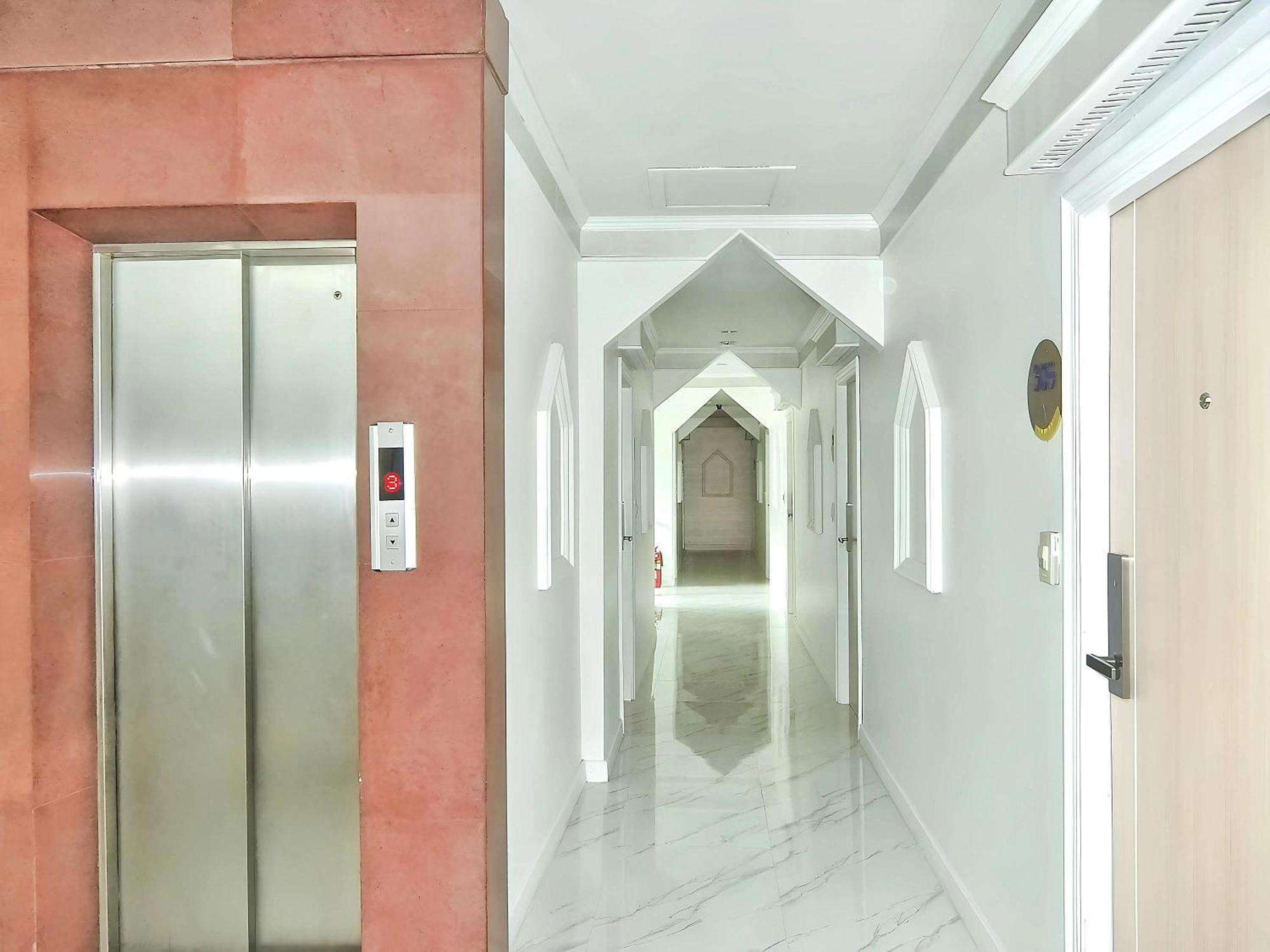 Sira Boutique Residence - Newly Renovated Patong Екстериор снимка