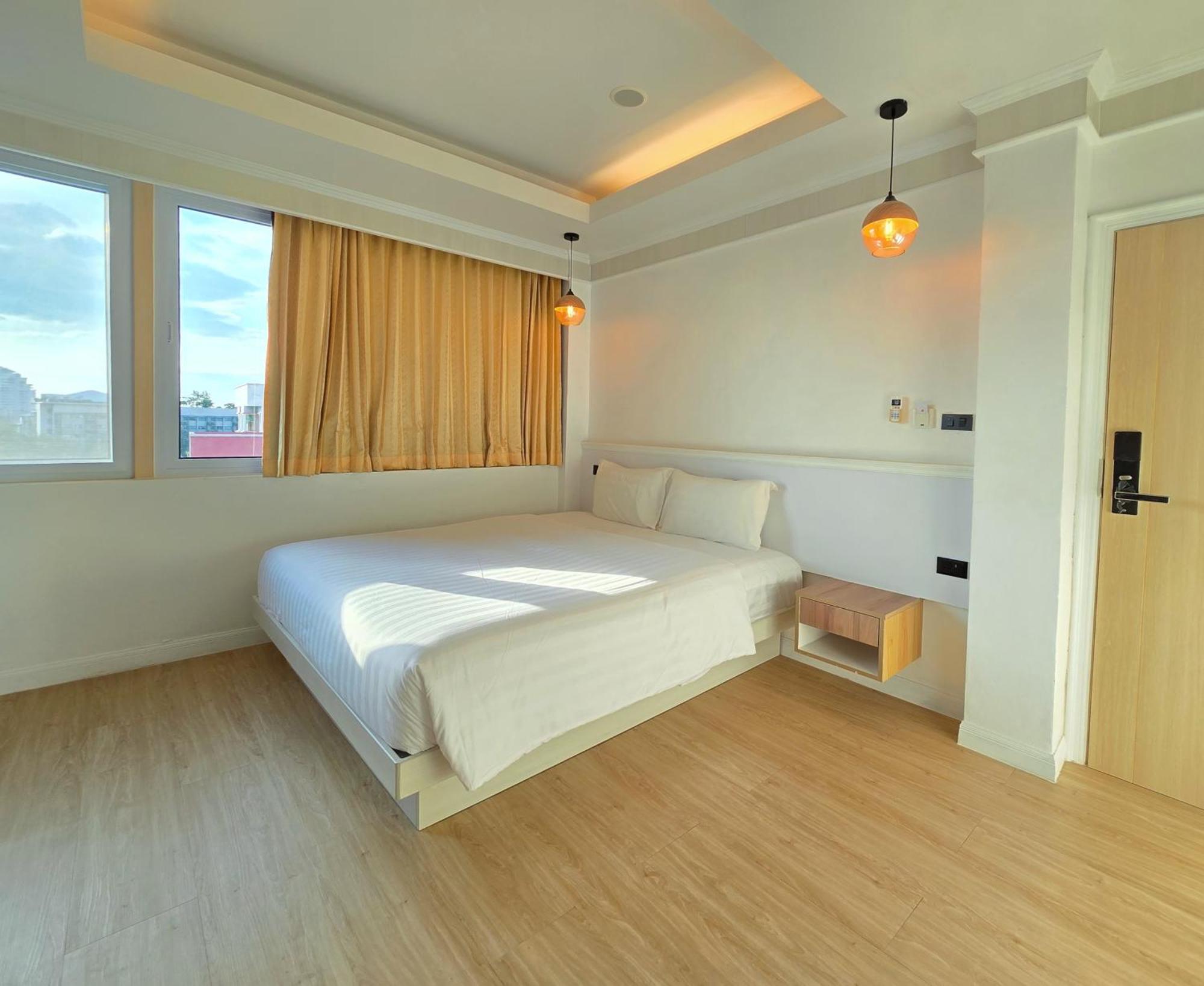 Sira Boutique Residence - Newly Renovated Patong Екстериор снимка